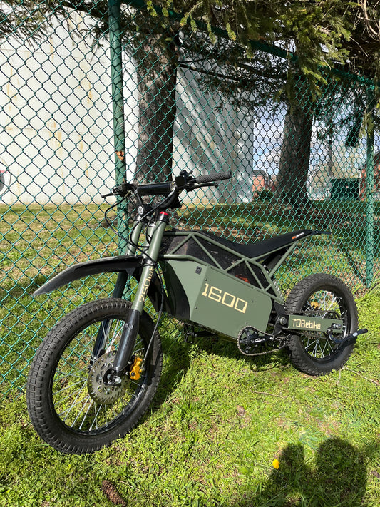 2 Military Green 14KW TheOtherBike EB-moto's with bicycle pedals
